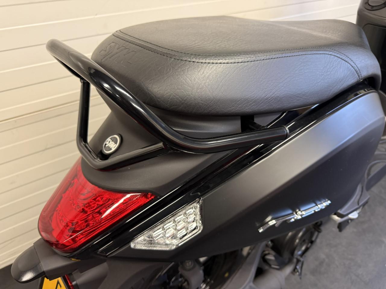 SYM Mio 45 km | 12 km! | Nieuwstaat | Fabrieksgarantie