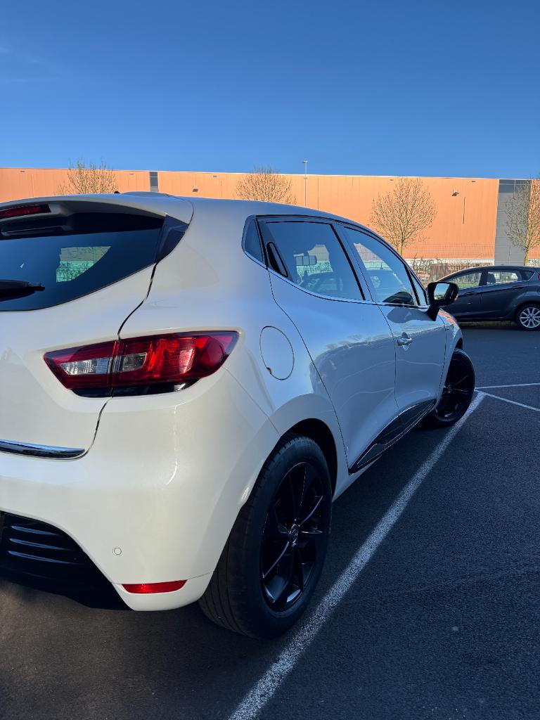 Renault Clio 0.9 tce limited