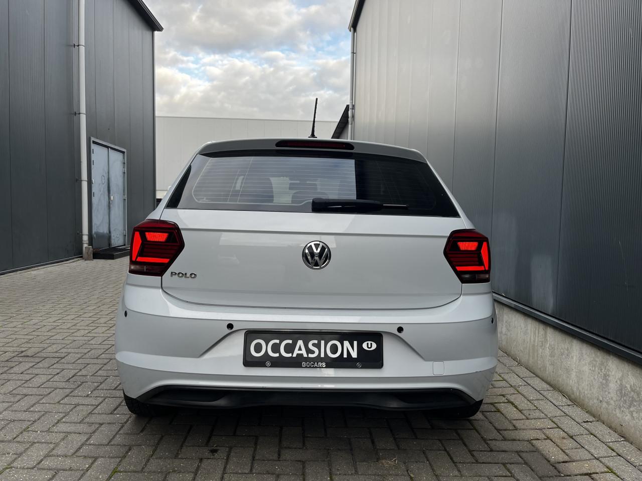 Volkswagen Polo 1.0 TSI Highline CLIMA, CruiseControl, CARPLAY