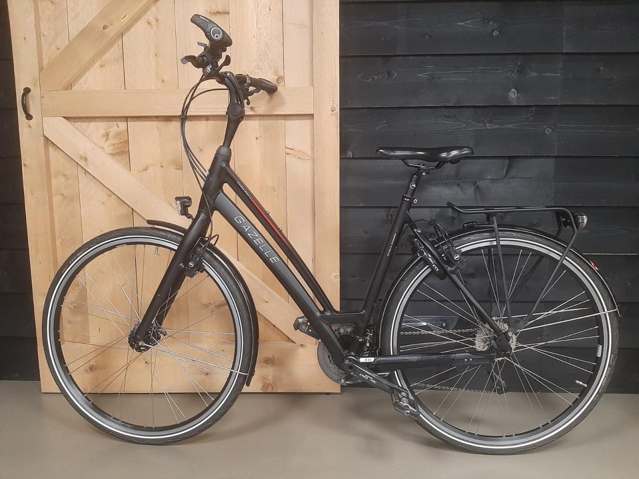Zeer mooie sportieve Gazelle Chamonix S30