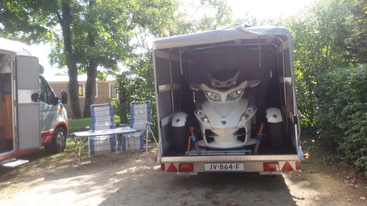 (motor)trailer met huif