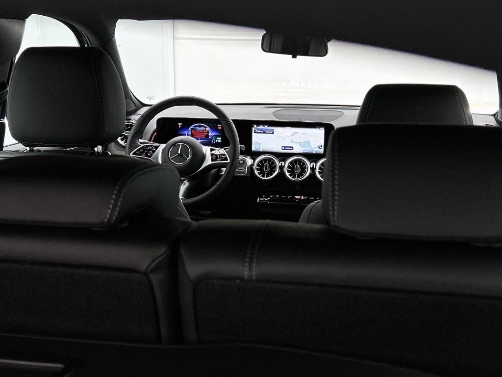 Mercedes-Benz Eqb 250+ business solution 71 kwh | parkeerpakket met achteru