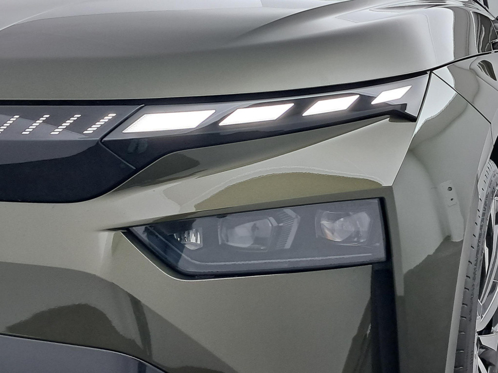 Skoda Enyaq Iv sportline elektromotor 210 kw / 286 pk suv elektri