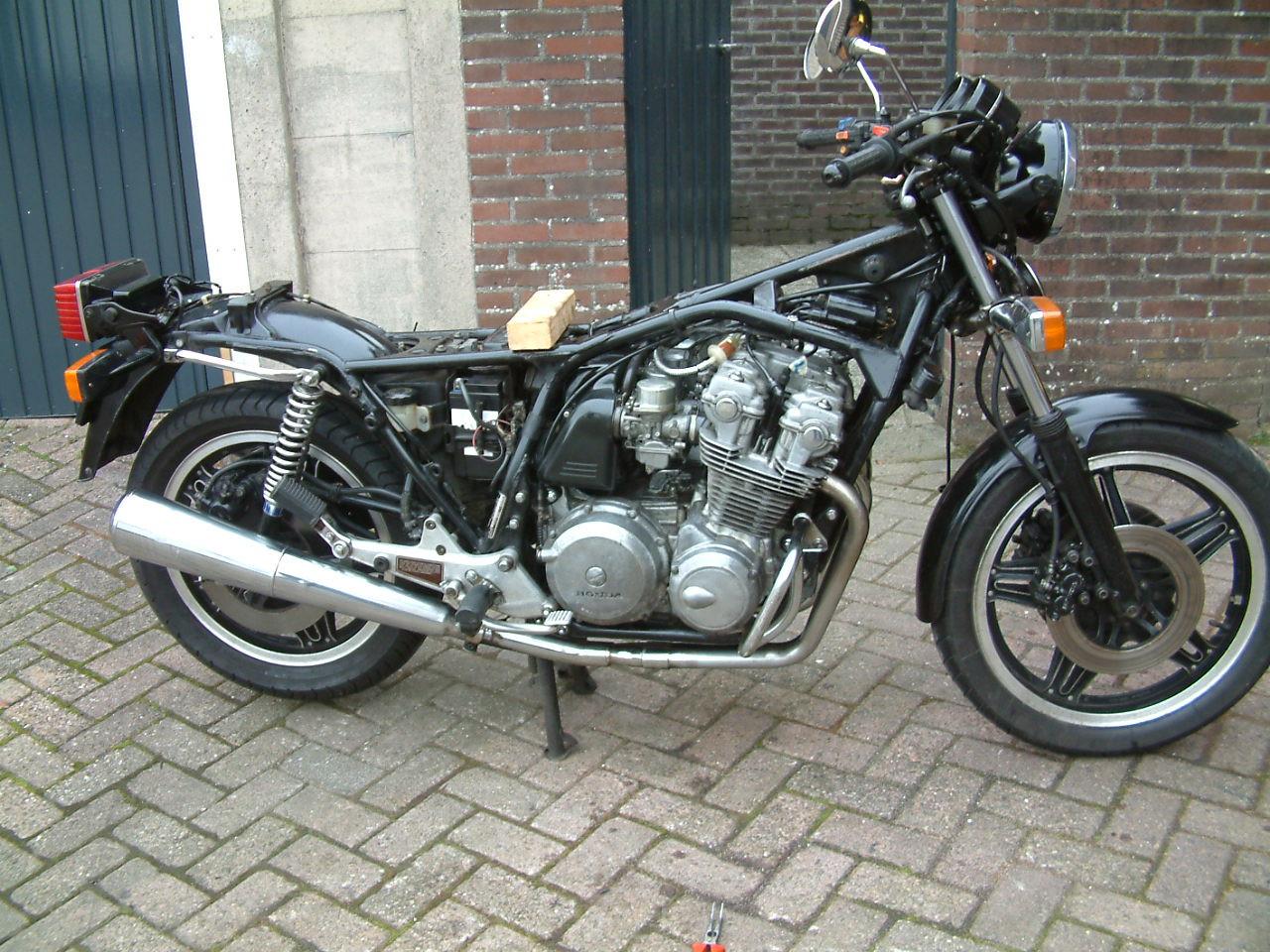Uitlaat en uitlaat delen honda honda wielen van af 35 euro