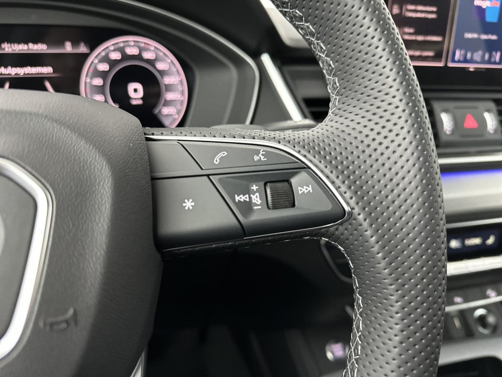 Audi Q5 50 tfsi e s edition competition