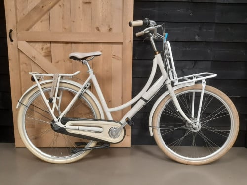 Nette Batavus Diva met 3 versnellingen