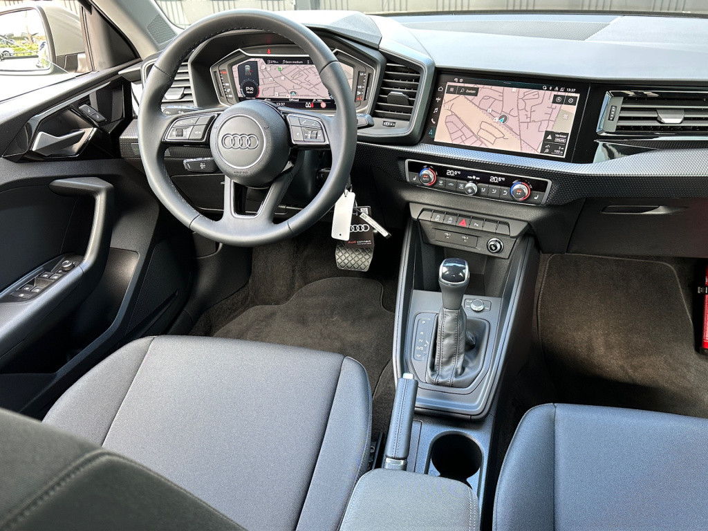 Audi A1 Sportback 30 tfsi 116pk s-tronic s-line | navi | virtual cockpit | 