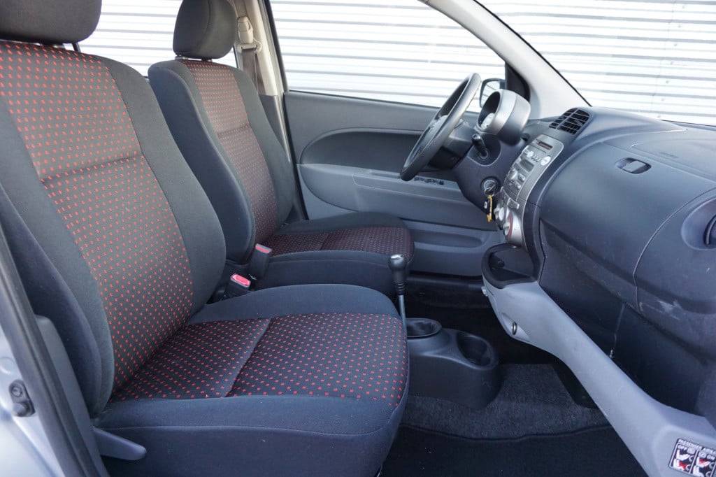 Daihatsu Sirion 2 1.3-16v sport airco / elektr. ramen / nap