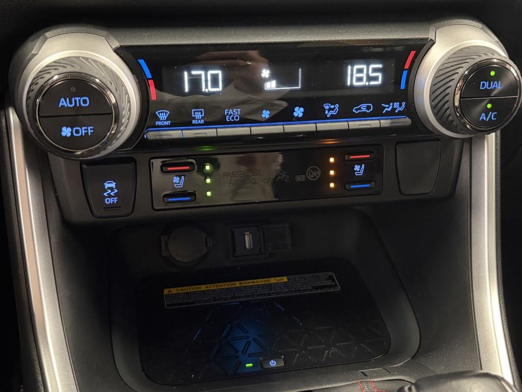 Toyota Rav4 2.5 plug-in hybrid awd executive bi-tone| 360camera| jbl| adap.