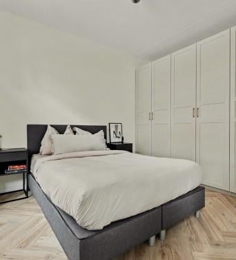 Bed 140cm x 200cm