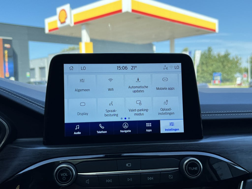 Ford Kuga 2.5 phev vignale | camera | trekhaak | panorama dak | apple/ andr