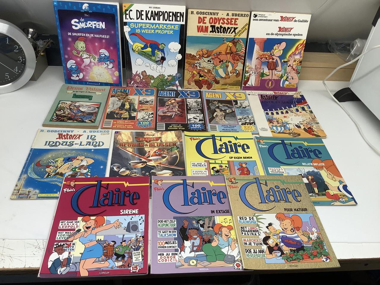 Stapel van ca 60 stripboeken, alles in 1 koop op te halen voor €50,00