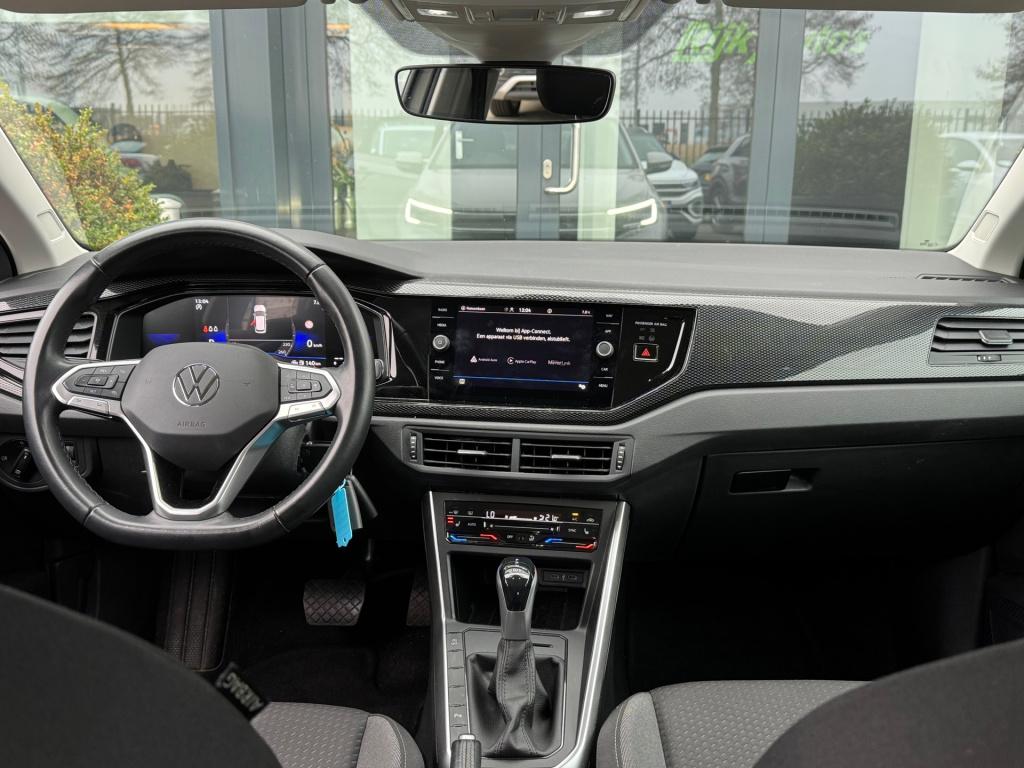 Volkswagen Taigo 1.0 tsi life business * carplay * stoelverwarming * pdc 2x
