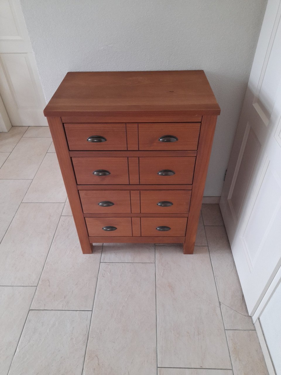 Ladenkastje  70 x 45 x 96H (in goede nette staat)