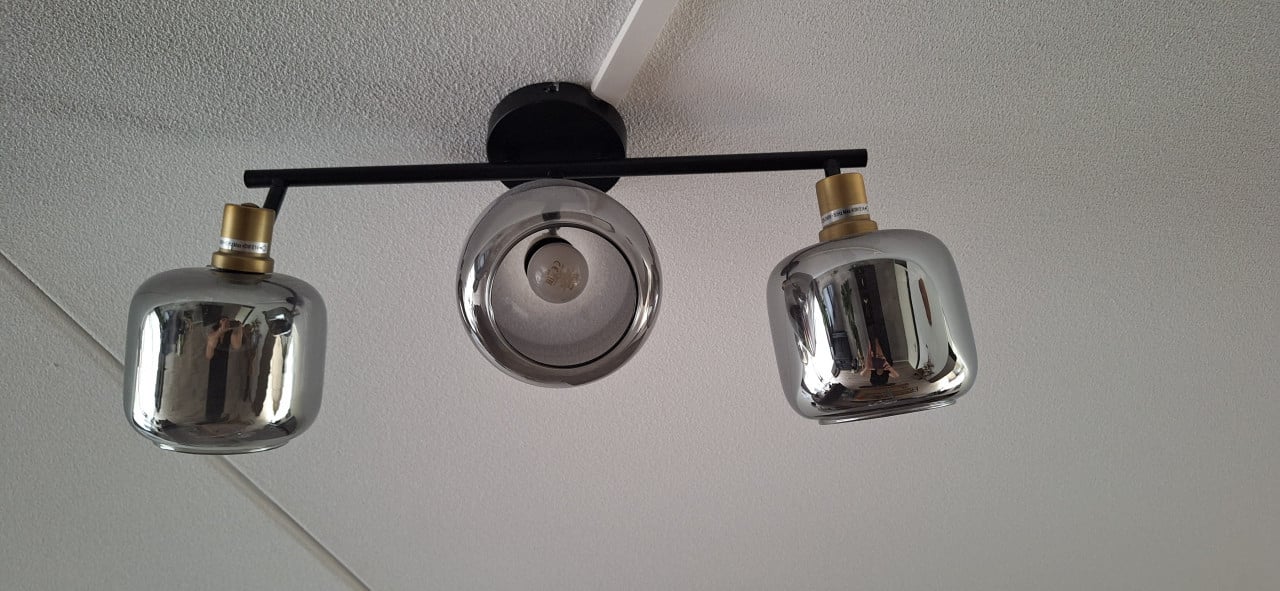 Prachtige plafondlamp, 3 spots glas