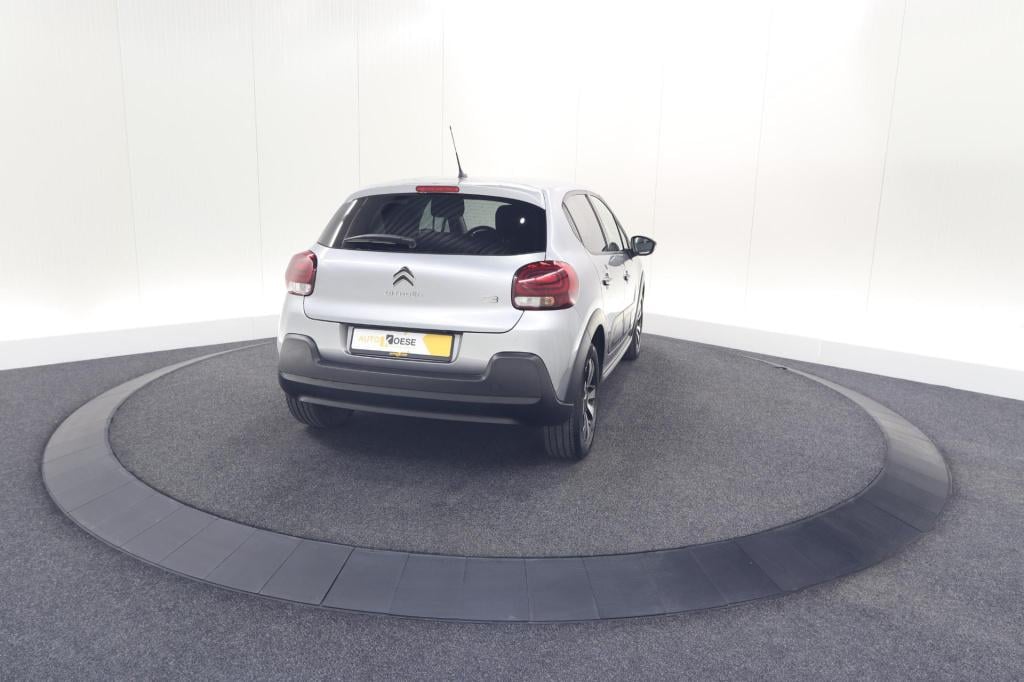 Citroen C3 puretech 110 max | keyless entry/start | camera | navigatie | pa