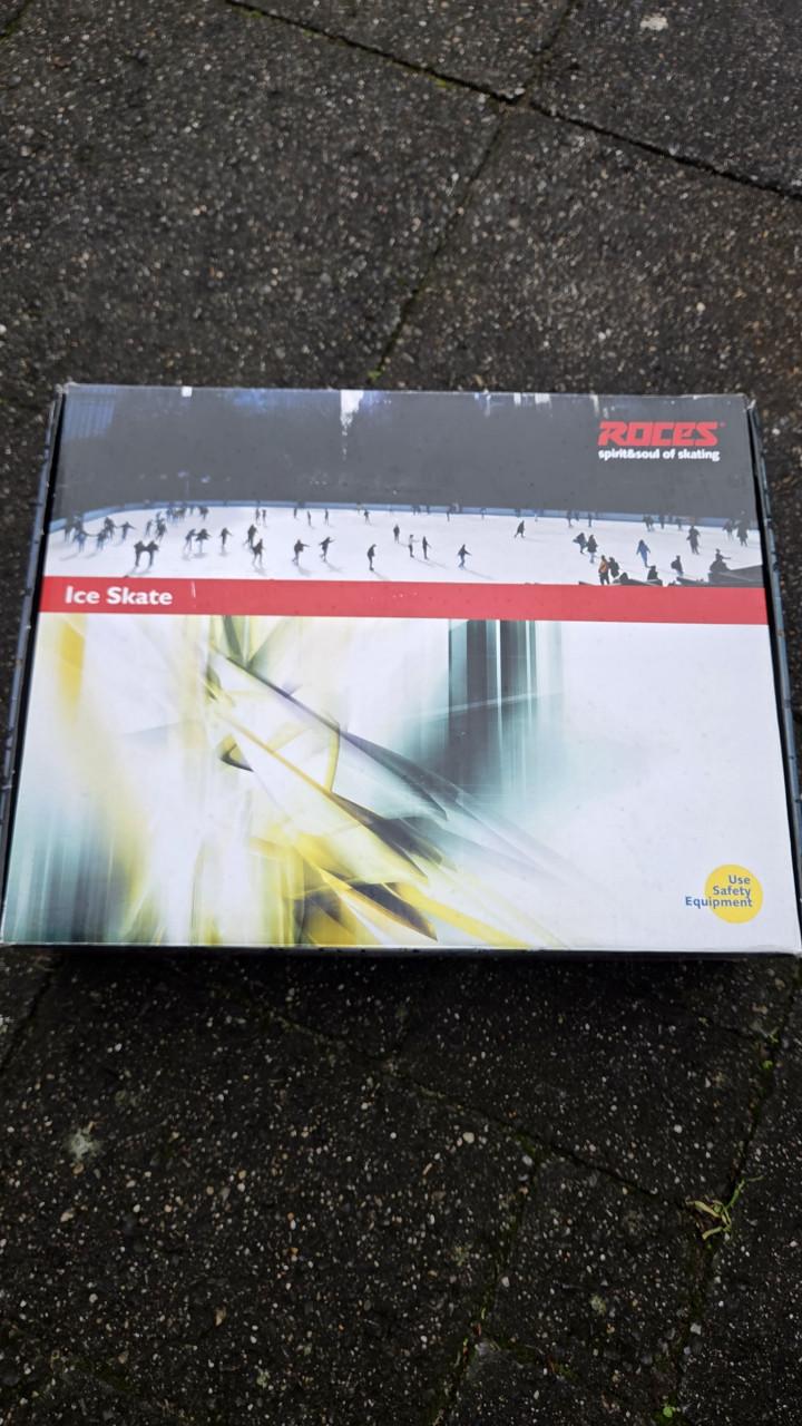Schaatsen Roces maat 37