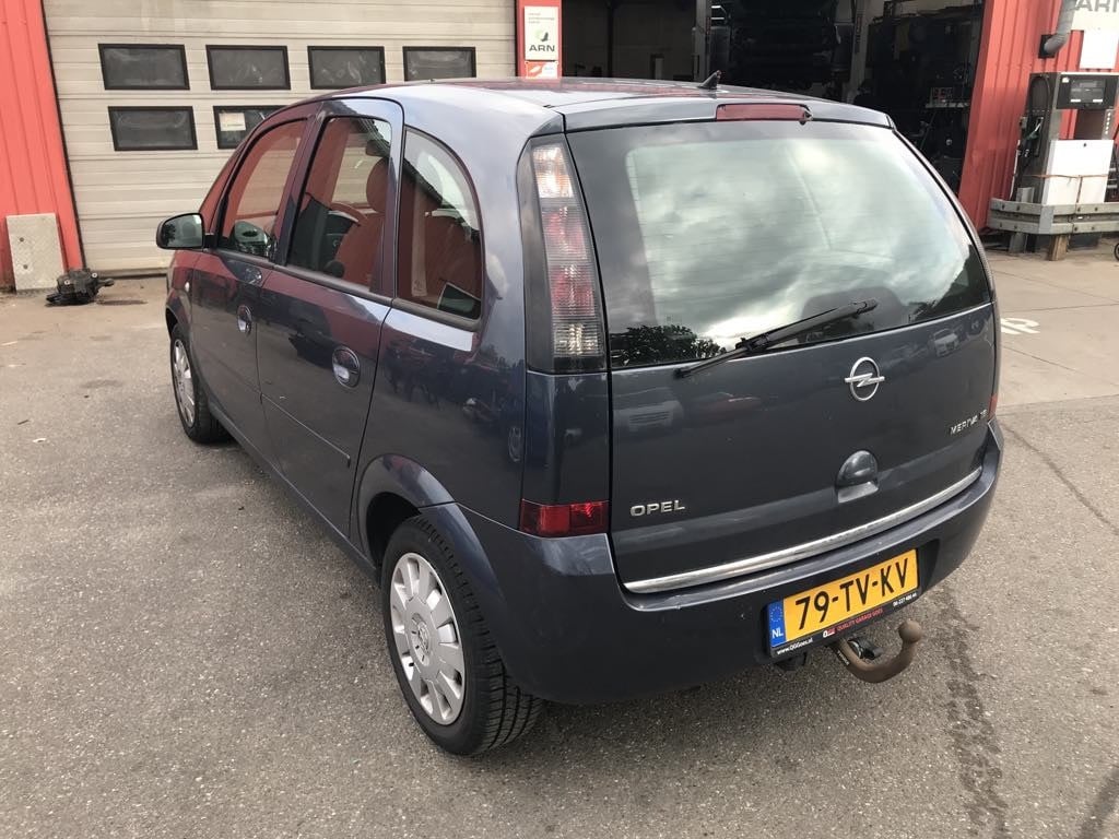 Opel Meriva 1.6-16v enjoy