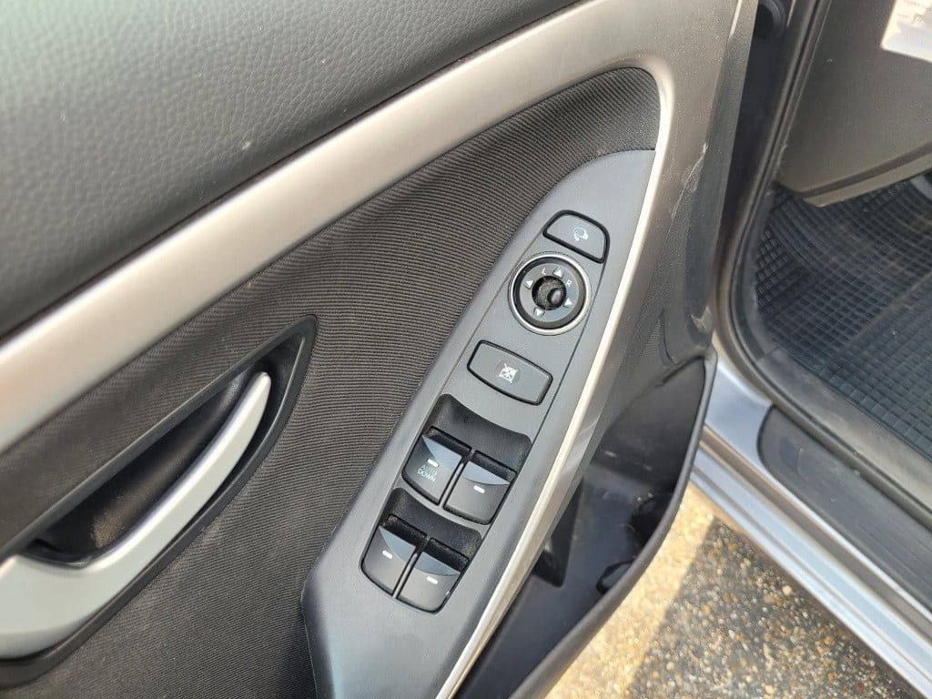 Hyundai I 30 wagon 1.6 gdi business ed.