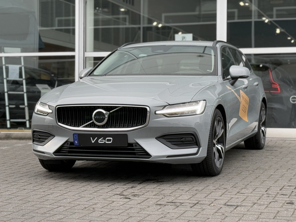Volvo V60 b3 aut7 163pk essential ed| adap.cruise| camera| stoel.verw