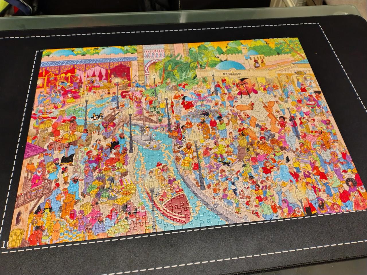 2 legpuzzels van ,Jan v Haasteren