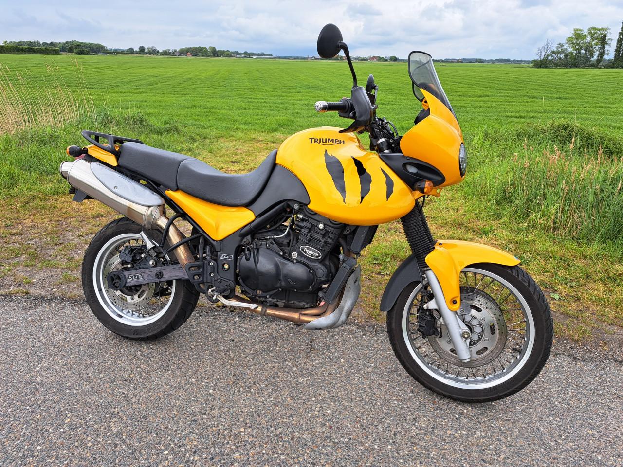 Triumph Tiger 955i met Topkoffer (inruil mogelijk!)