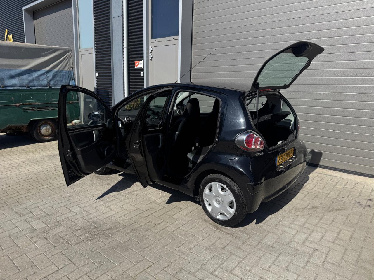 Toyota Aygo 1.0 VVT-i Aspiration/1e EIG/NAP/APK/Airco