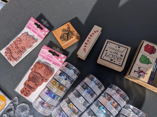 Tas met allerlei knutselspullen