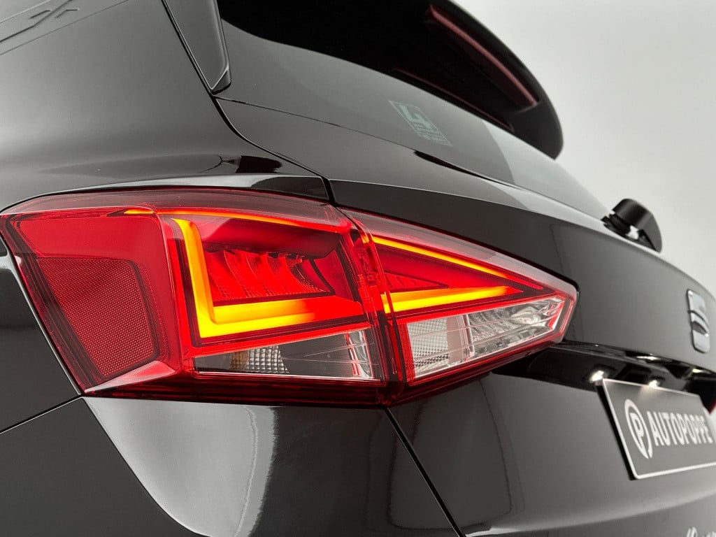 Seat Arona fr business connect 1.0 70 kw / 95 pk ecotsi suv 5