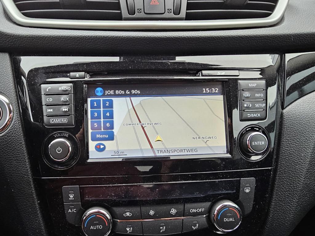 Nissan Qashqai 1.2 connect edition