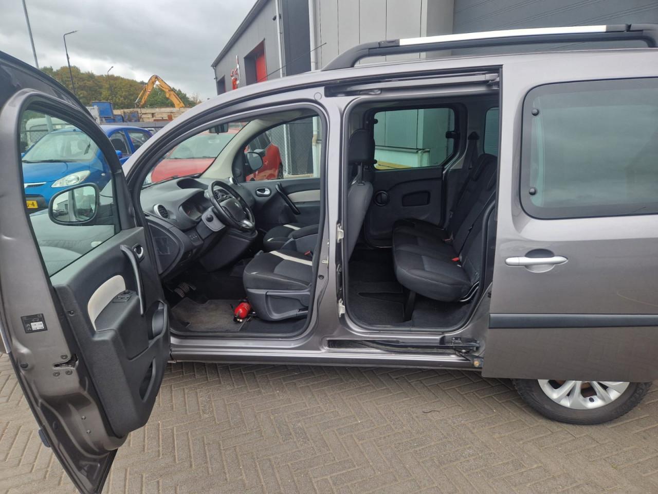 TE KOOP RENAULT KANGOO 1.2 TCE LIMITED START/STOP EURO 6 MPV