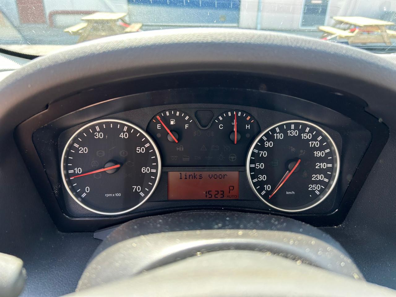 Fiat Croma 2.2- 16V Dynamic TOP AUTO/ Airco/ Cruise/ Alarm