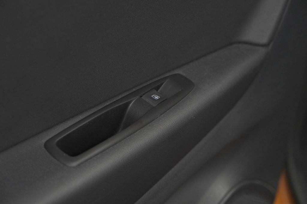 Renault Captur tce 90 intens | camera | dodehoekdetectie | navigatie | park