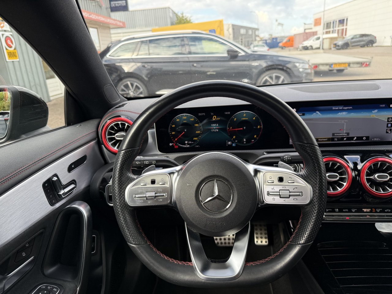 MercedesBenz CLA Shooting Brake  AMG |Pano | Sfeer | Memory