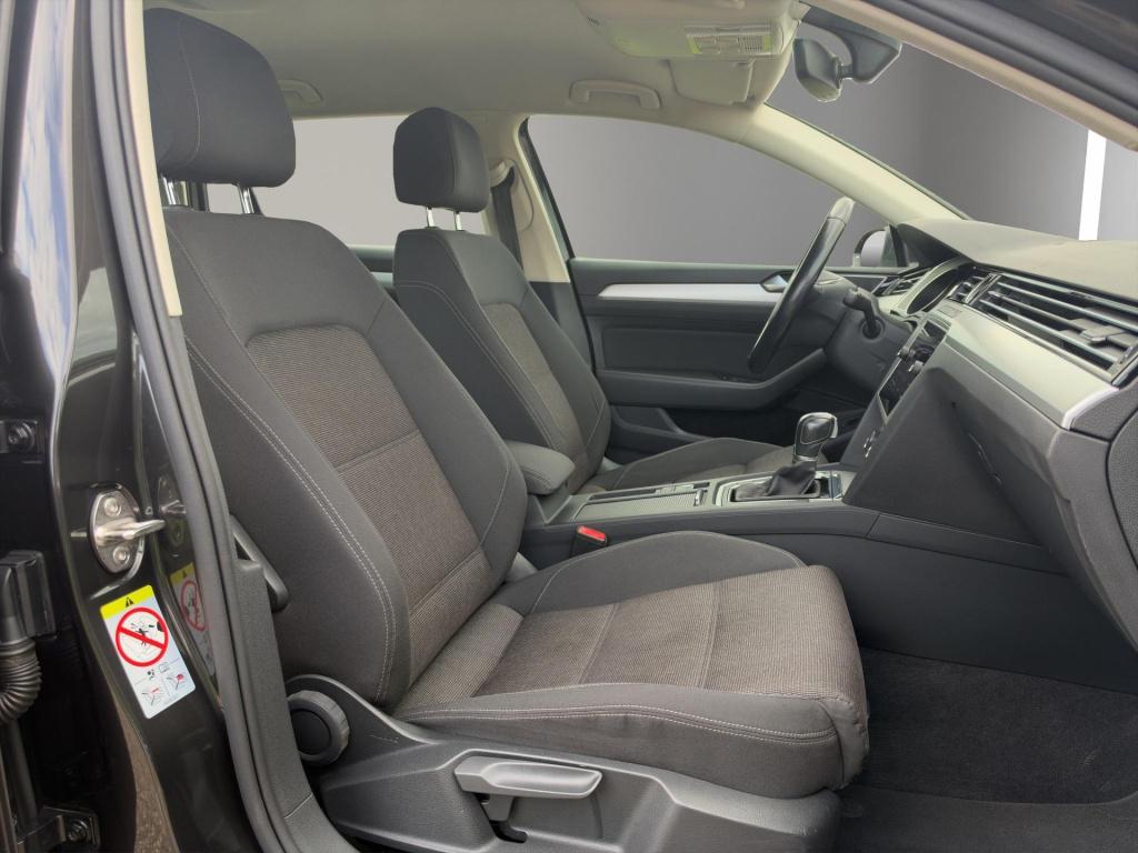 Volkswagen Passat variant 1.4 tsi act highline automaat camera led