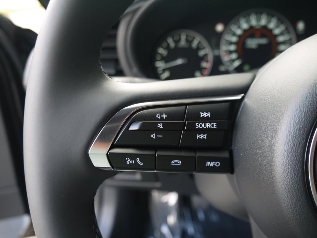 Mazda 3 2.5 e-skyactiv-g m hybrid 140 exclusive-line