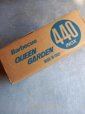 Houtskool Barbecue Queen Garden