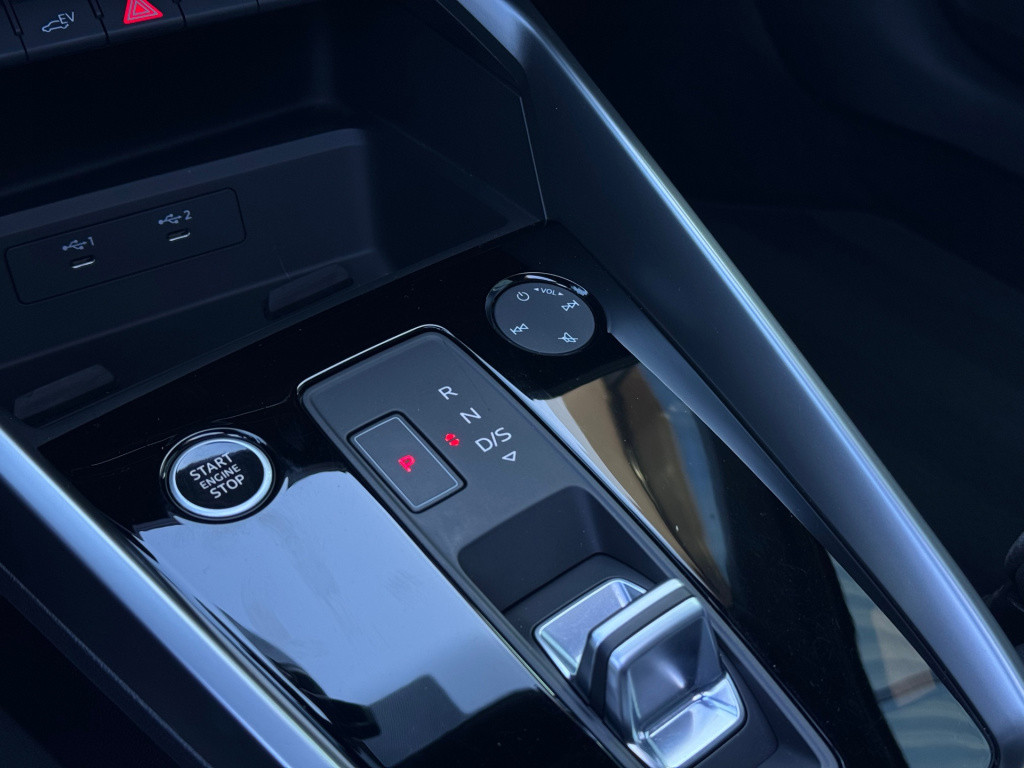 Audi A3 sportback 45 tfsi e s edition competition * panoramadak * b&o * cam
