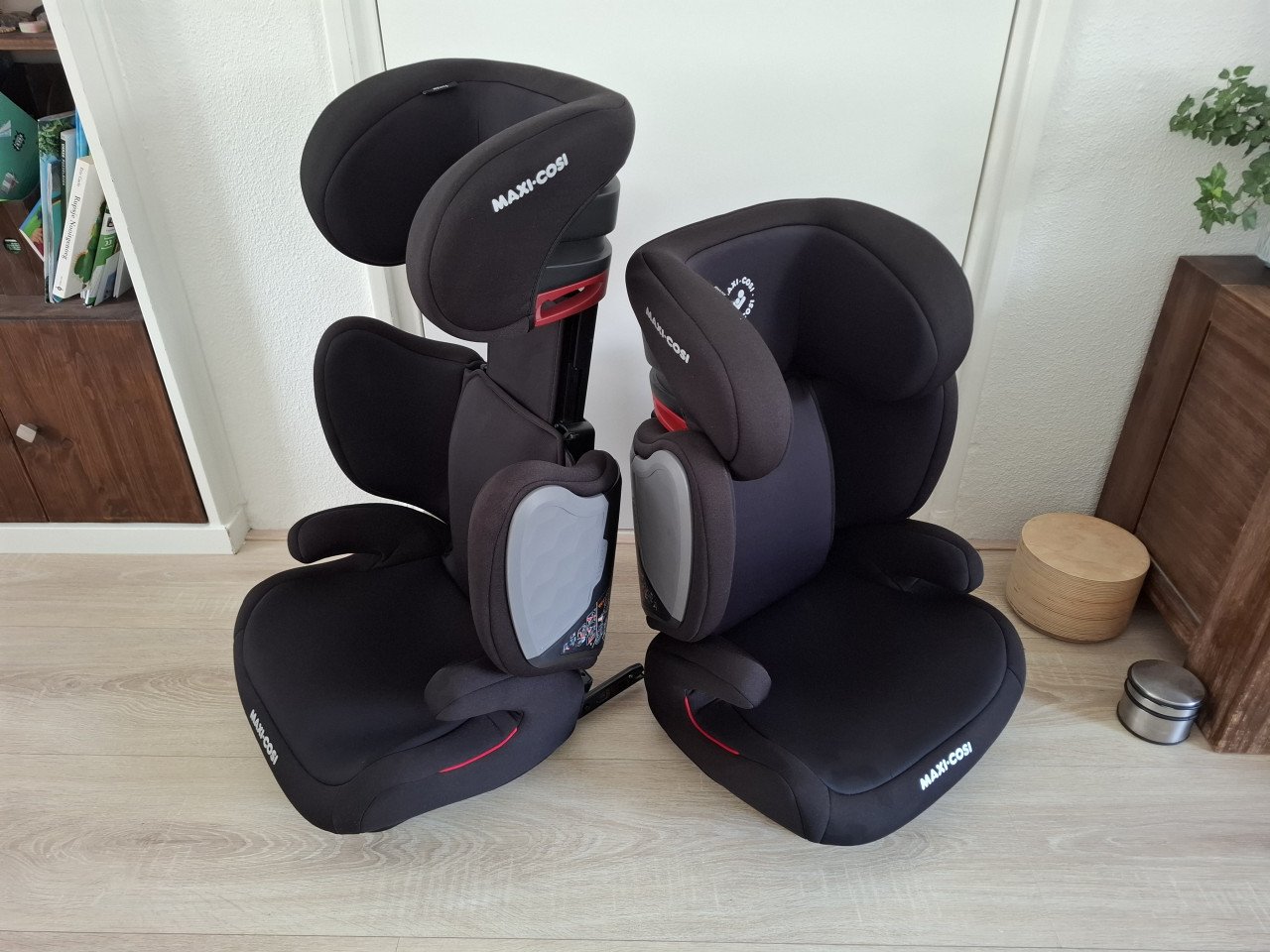 2 stuks Maxi Cosi Tanza autostoeltjes