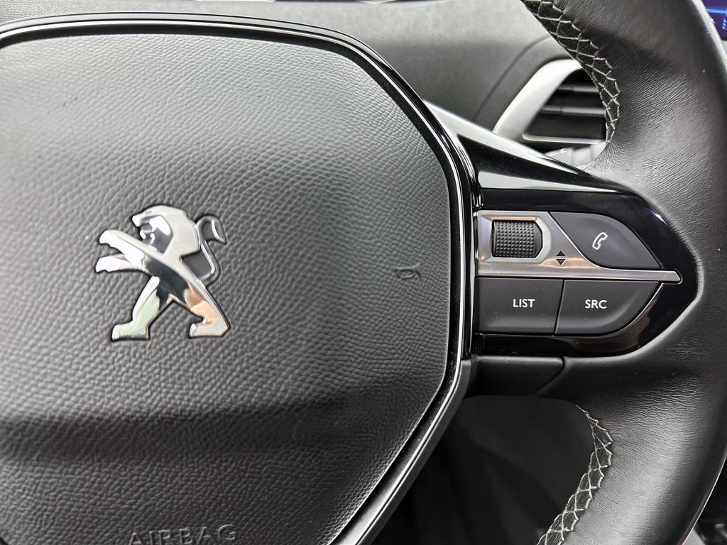 Peugeot 3008 130 pk blue lease premium | rijklaar | trekhaak