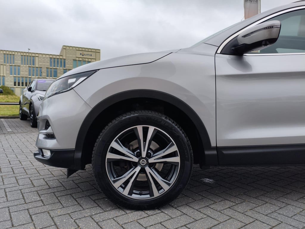 Nissan Qashqai 1.6 n-connecta