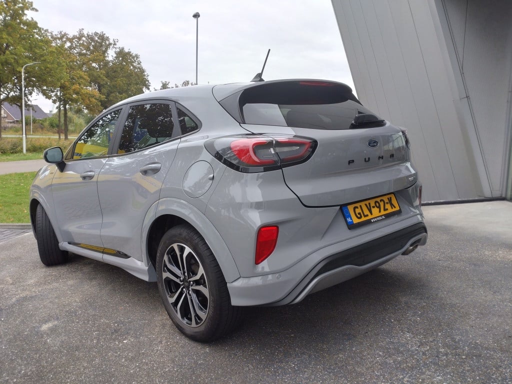 Ford Puma 1.0 eb hybrid st-line