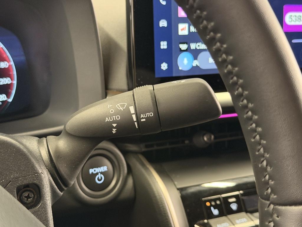 Toyota C-hr 2.0 phev 220 executive