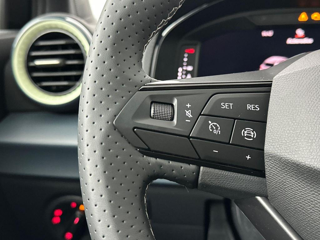 Seat Ibiza style business connect 1.0 ecotsi 85 kw / 115 pk h