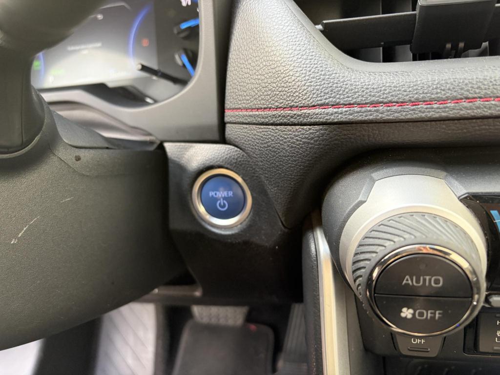 Suzuki Across 2.5 plug-in hybrid style