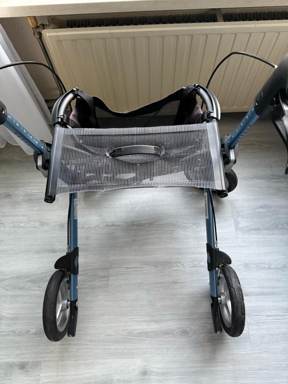 Te koop: Gemino 30M rollator – zo goed als nieuw