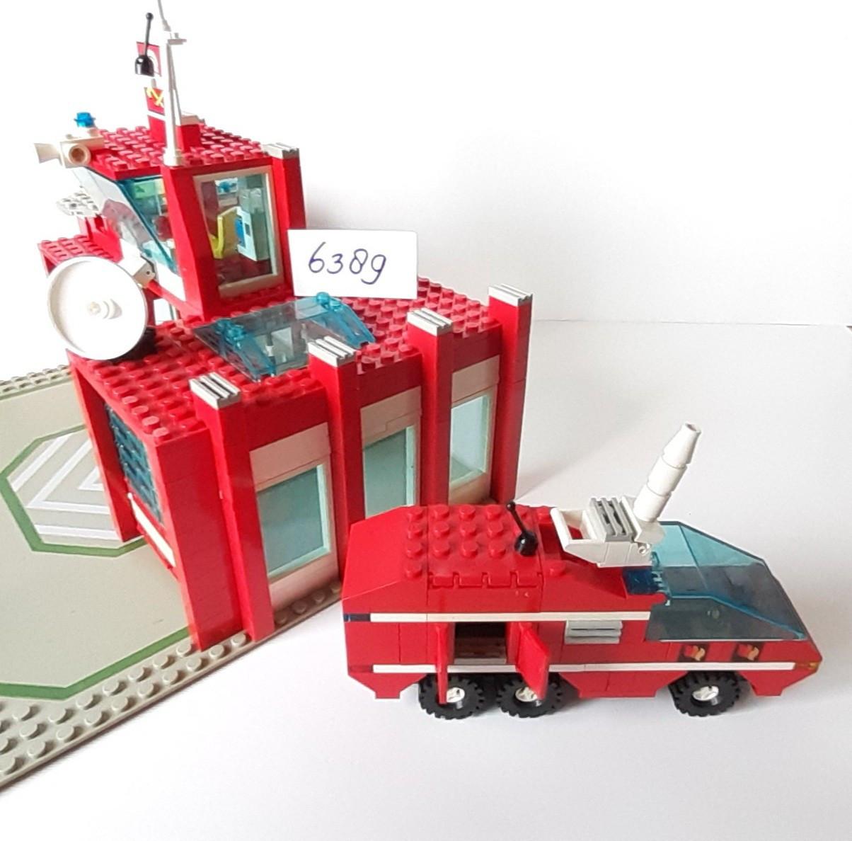 Lego Classic town 6389: brandweerkazerne + heli, spuitwagen, brandweerauto