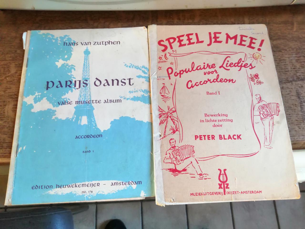 Oude accordeonboekjes