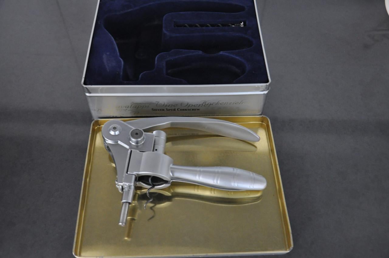 Corkscrew silver spur