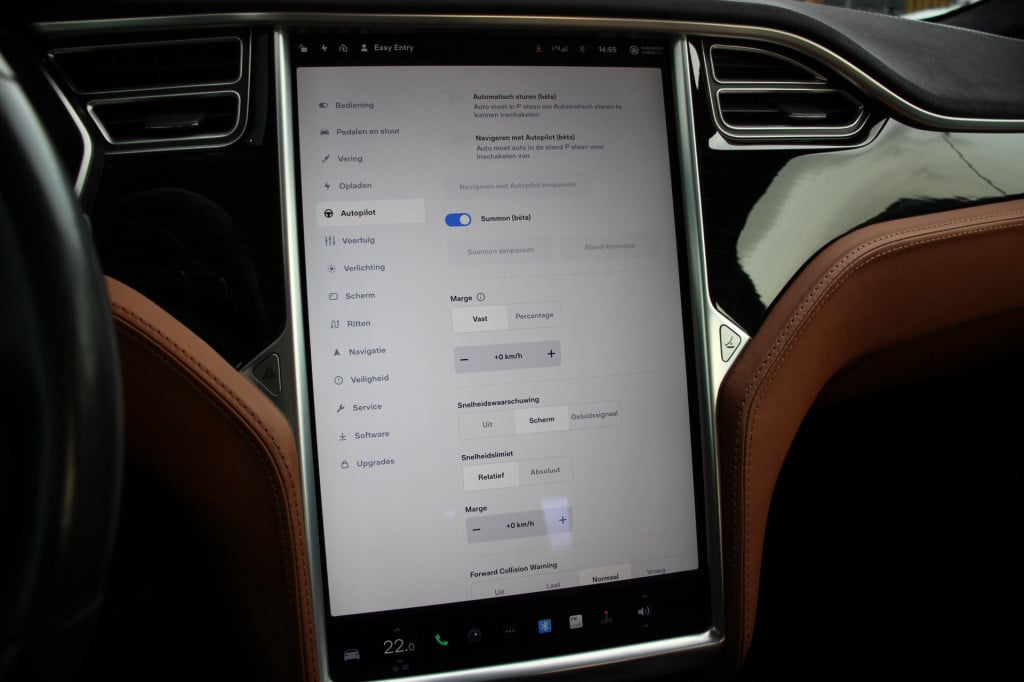 Tesla Model S 90d base 422pk | panoramdak | luchtvering | autopilot